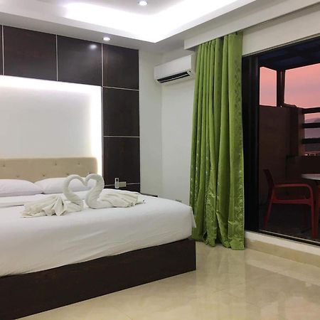 ยูเบนโก โกลบอล อีโคเทล Hotel ซัมบวงกา ภายนอก รูปภาพ